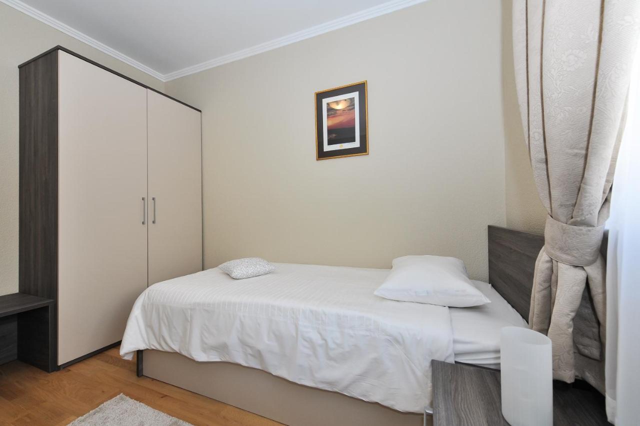 Apartmani Peric 1 Meka Draga Obrovac Extérieur photo