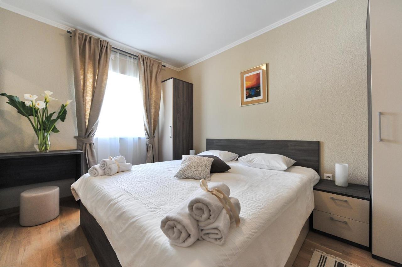 Apartmani Peric 1 Meka Draga Obrovac Extérieur photo