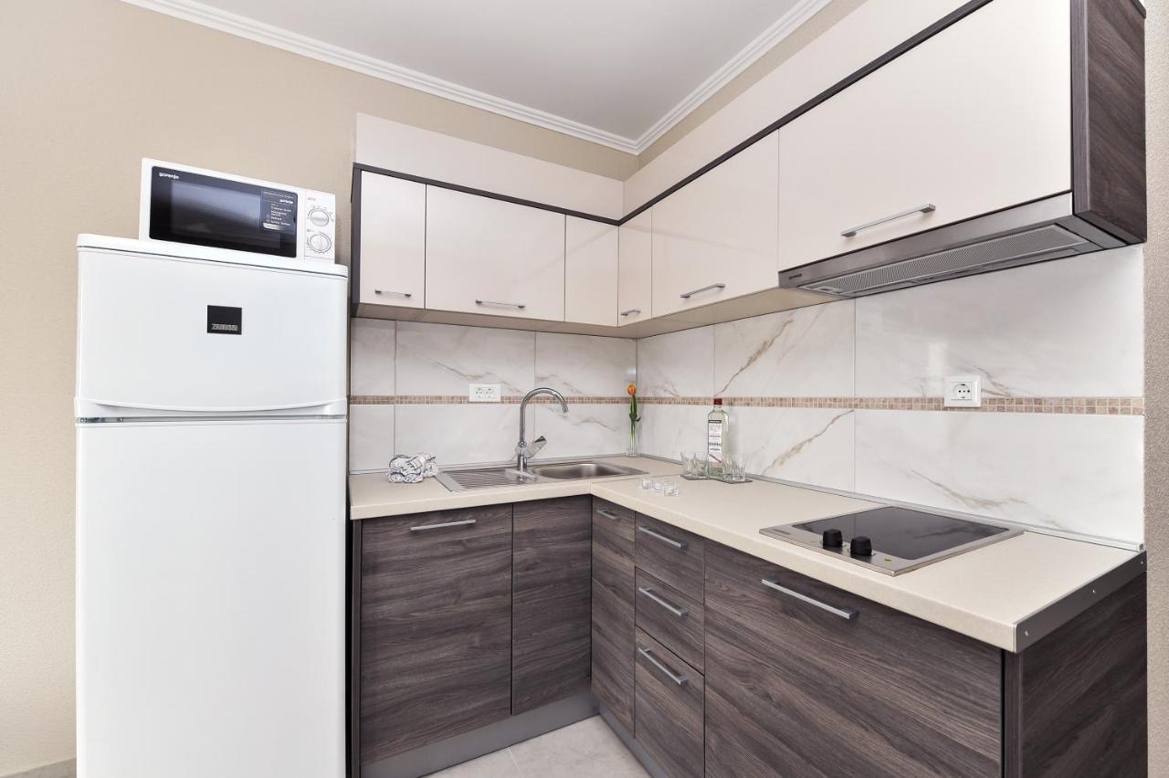 Apartmani Peric 1 Meka Draga Obrovac Extérieur photo